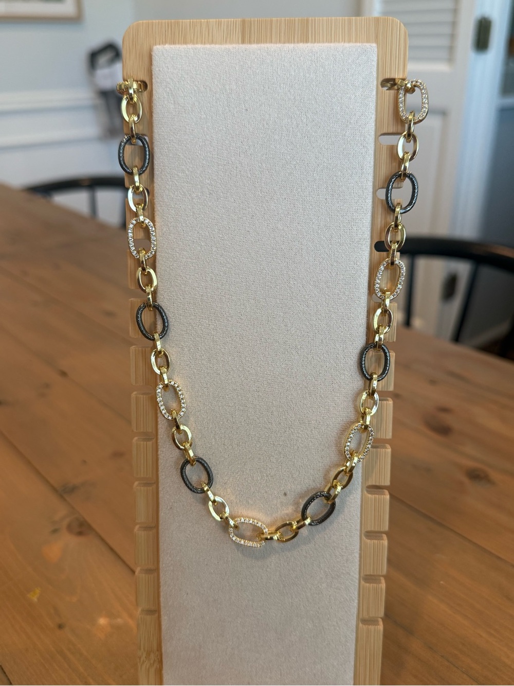 Gold and Black Linked Oval Necklace - Women Jewelry